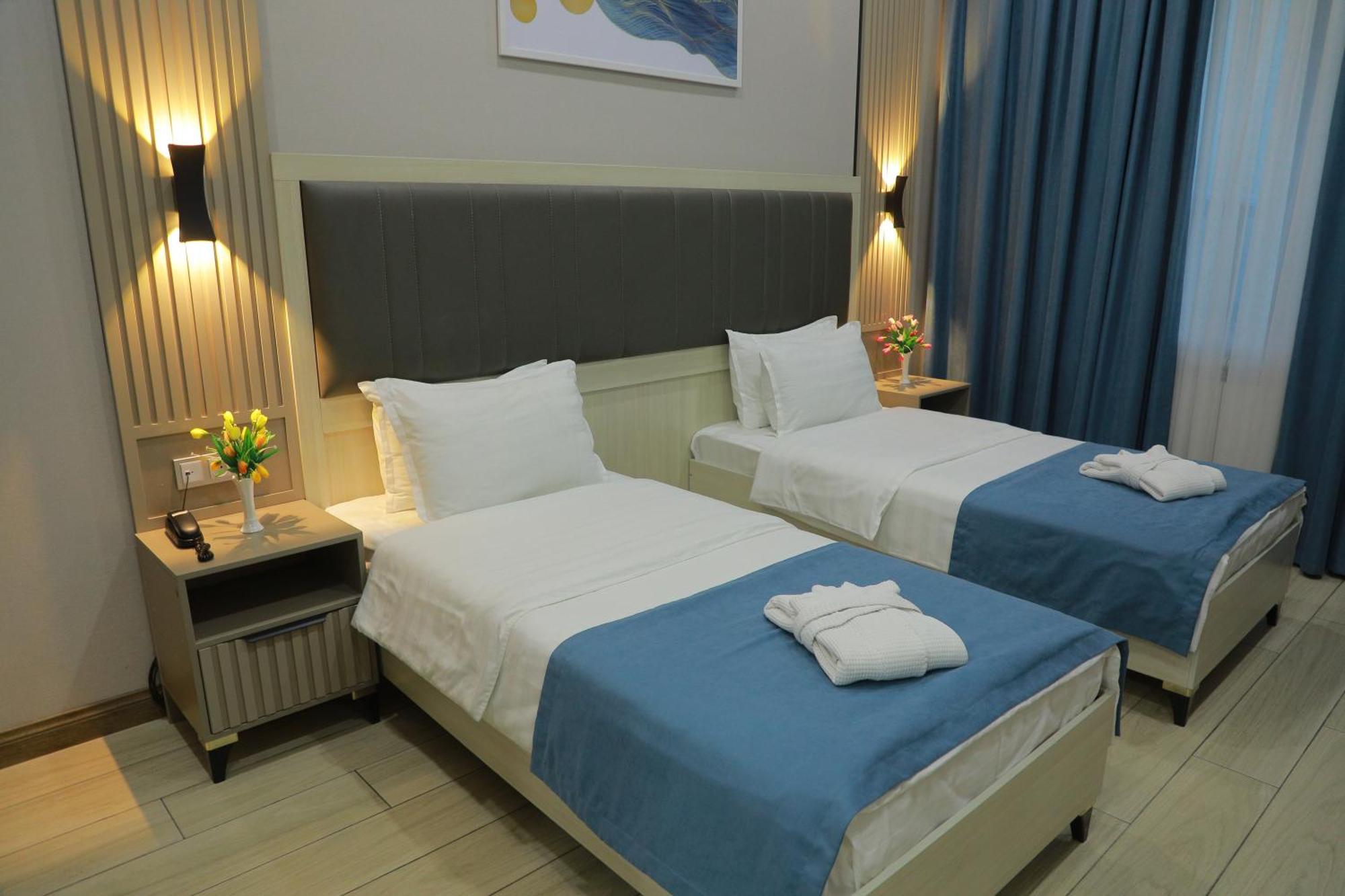 Human Hotel طشقند المظهر الخارجي الصورة