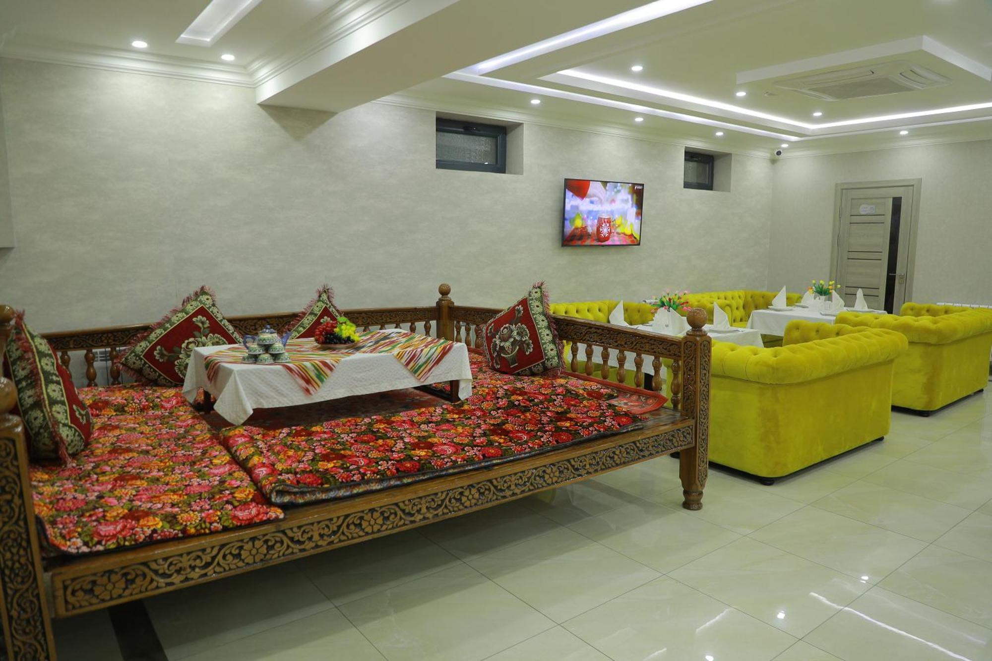 Human Hotel طشقند المظهر الخارجي الصورة